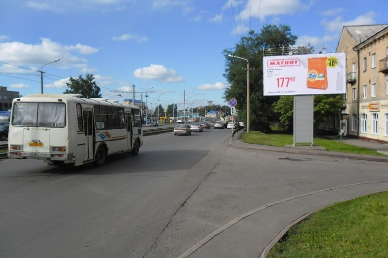 Размещение рекламы  компании "Магнит" на щитах 3х6 в Кемерово