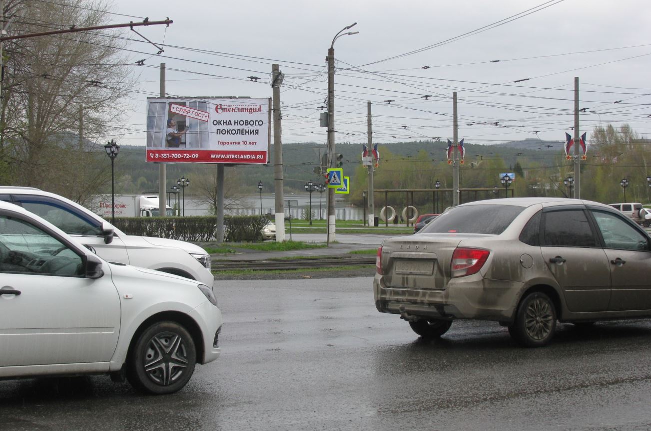 Размещение на щитах 3х6 компании ООО «Стекландия»  в городе Златоуст