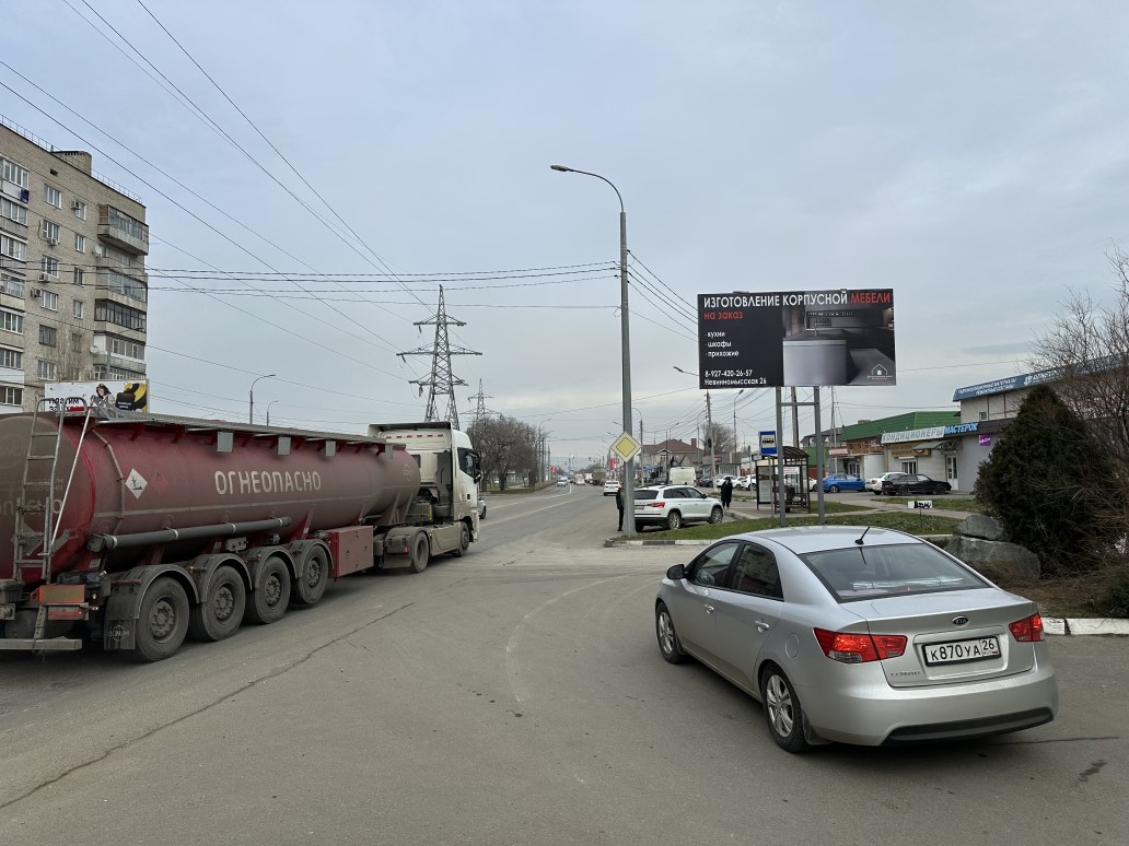Размещение нашего клиента салона мебели «Деталь важнее всего» на щитах 3х6 в городе Невинномысск