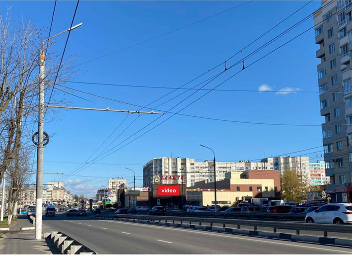 Установлены новые световые экраны в городе Брянск
