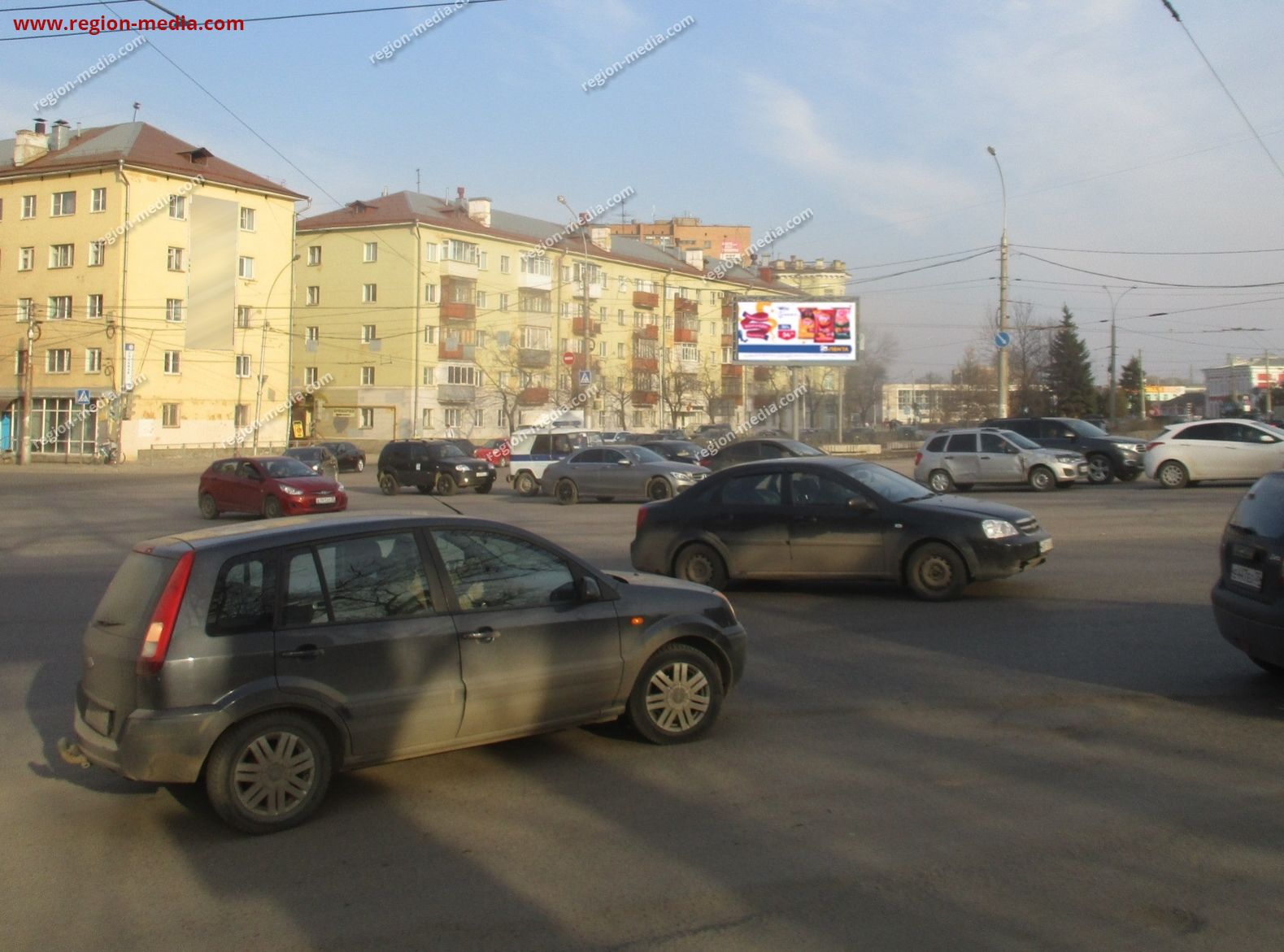 видеоэкран в г. Вологда | Бабушкина пл., в районе пересечения Пошехонского  шоссе с ул.Мира и Галкинской, 100м до жд- и авто- вокзала | ООО 